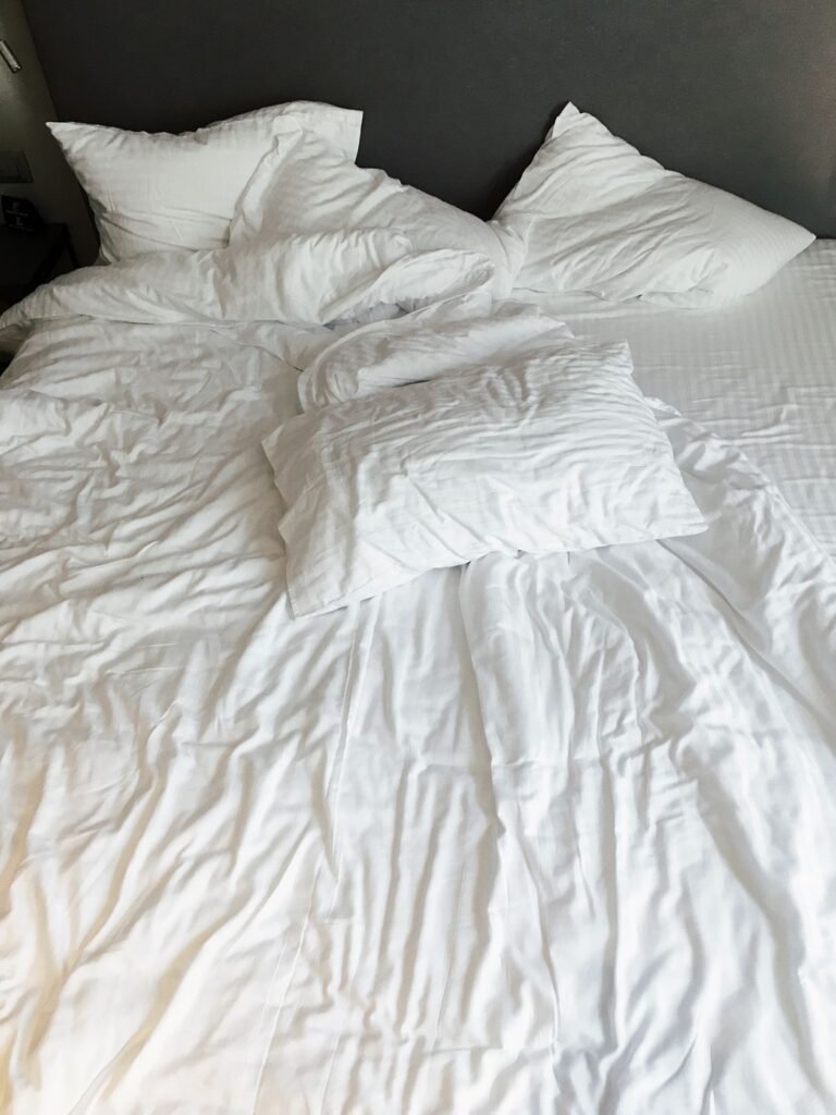 White 300 TC Cotton Bedsheet – Queen Size (with 2 Pillow Covers)